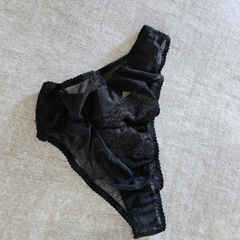 NWT VICTORIA’S SECRET bow lace cute Black Mesh Cheeky sexy vintage Panties - Picture 5 of 7